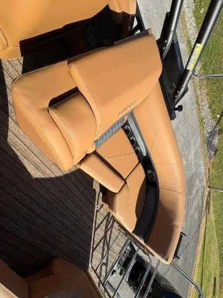 Slide: The Image of Harris Solstice Dual Console 250 CWDH 2026 - 44