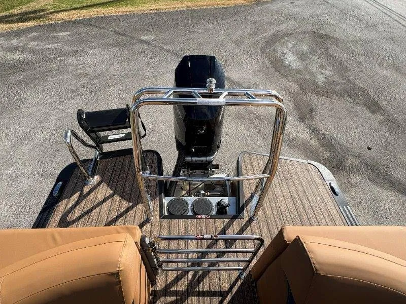 Slide: The Image of Harris Solstice Dual Console 250 CWDH 2026 - 57