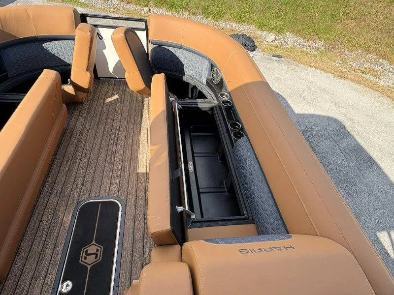 Slide: The Image of Harris Solstice Dual Console 250 CWDH 2026 - 68