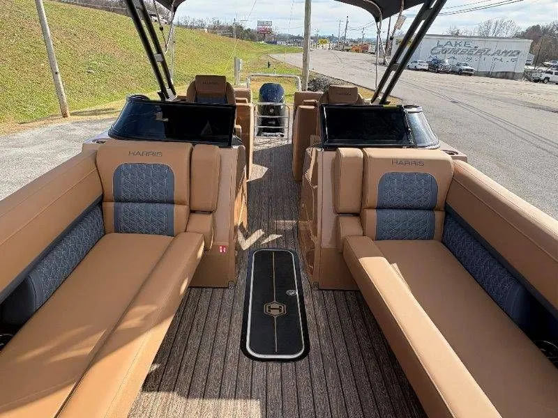 Slide: The Image of Harris Solstice Dual Console 250 CWDH 2026 - 70