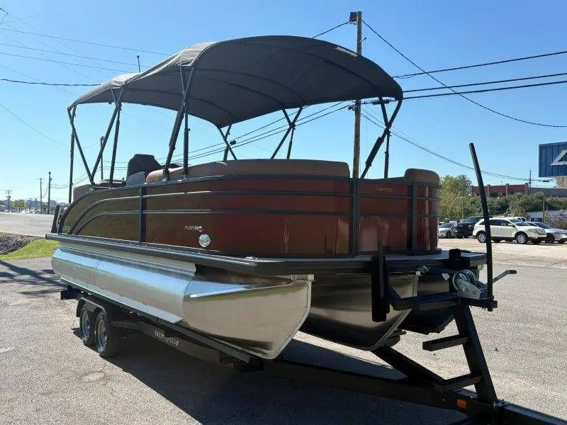 Slide: The Image of Harris Cruiser 230 CWDH 2026 - 18