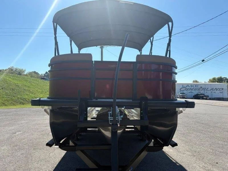 Slide: The Image of Harris Cruiser 230 CWDH 2026 - 19