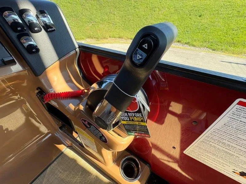 Slide: The Image of Harris Cruiser 230 CWDH 2026 - 44