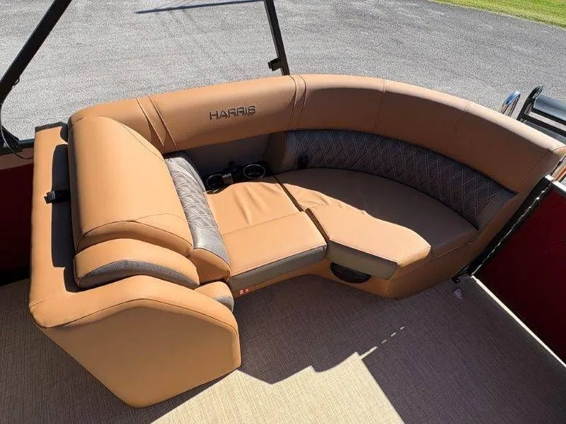 Slide: The Image of Harris Cruiser 230 CWDH 2026 - 58