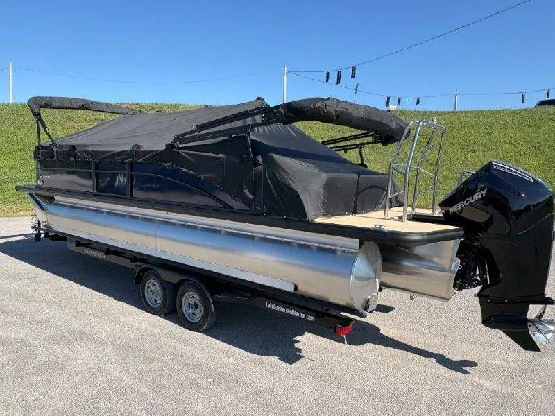 Slide: The Image of Harris Cruiser 250 SLDH 2026 - 100