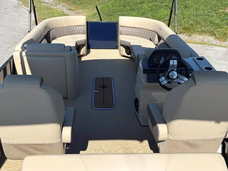 Slide: The Image of Harris Cruiser 250 SLDH 2026 - 48