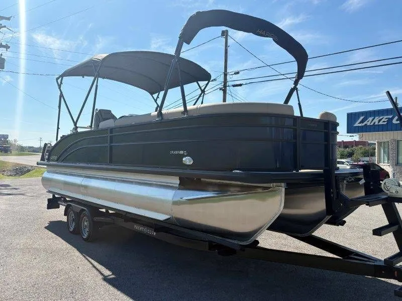 Slide: The Image of Harris Cruiser 250 SLDH 2026 - 79