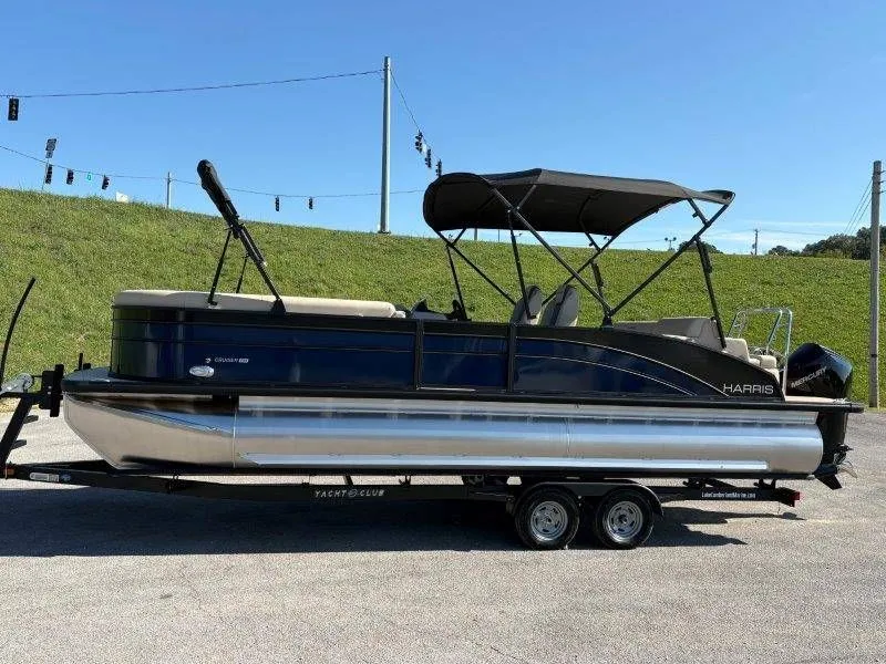 Slide: The Image of Harris Cruiser 250 SLDH 2026 - 89