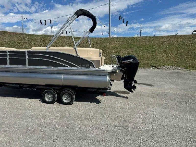 Slide: The Image of Harris Cruiser 210 CW 2026 - 33