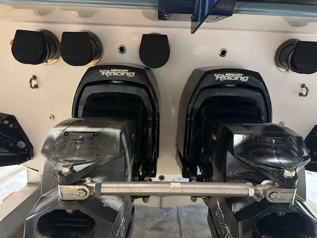 Slide: The Image of Donzi 38 ZR 2007 - 4