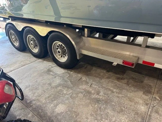 Slide: The Image of Donzi 38 ZR 2007 - 8