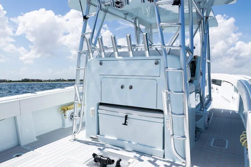 Slide: The Image of 2023 SeaVee 390Z boat compartment with hydraulic system and storage space. - 40