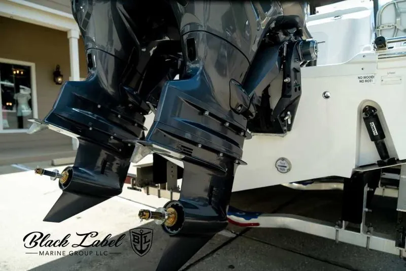 Slide: The Image of Sea Fox 268 Commander 2026 - 12