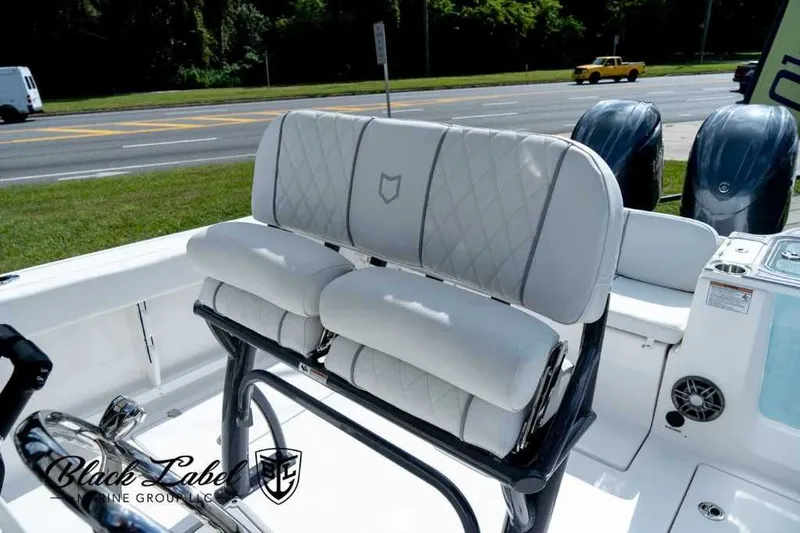 Slide: The Image of Sea Fox 268 Commander 2026 - 16