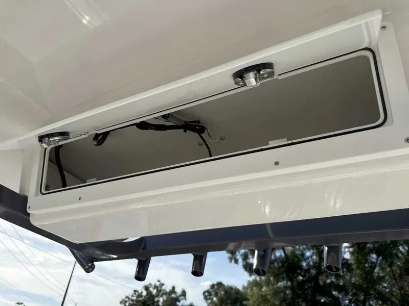 Slide: The Image of Sea Fox 268 Commander 2026 - 5