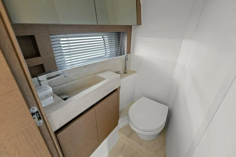 Slide: The Image of Guest Head - 42