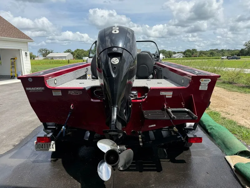 Slide: The Image of Tracker Targa 2020 - 3