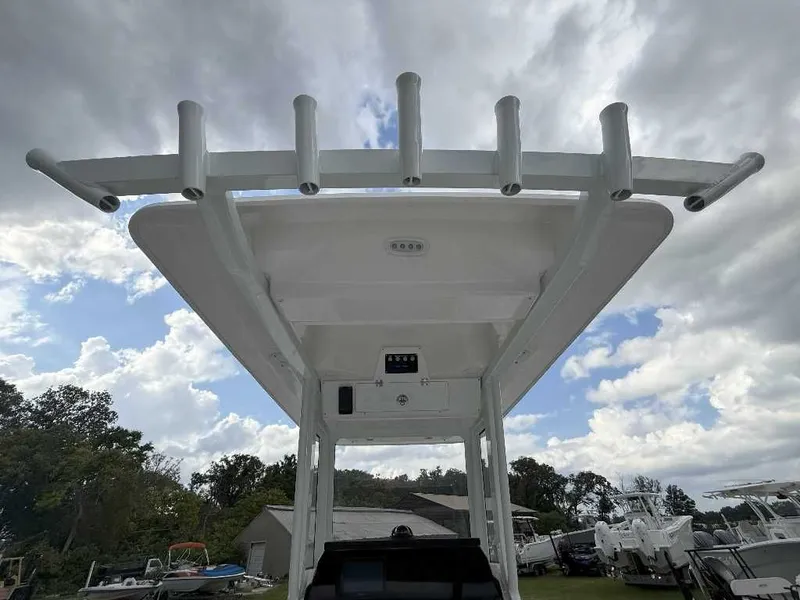 Slide: The Image of Sea Fox 248 Commander 2026 - 12