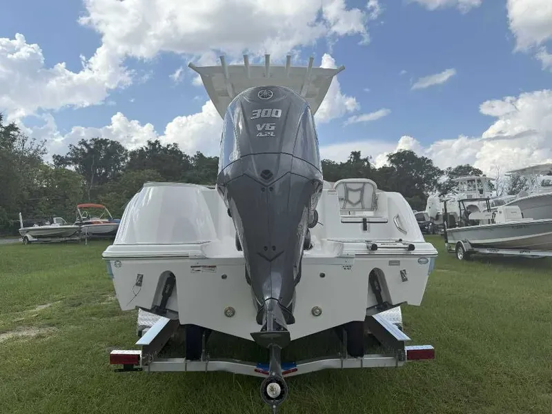 Slide: The Image of Sea Fox 248 Commander 2026 - 16