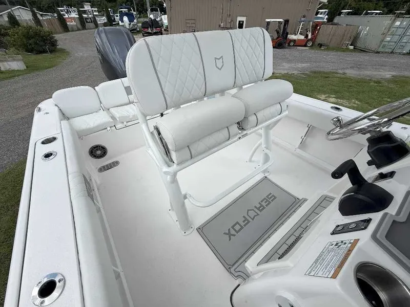 Slide: The Image of Sea Fox 248 Commander 2026 - 2