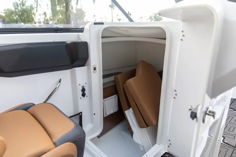 Slide: The Image of Scarab 255ID Wake 2022 - 14