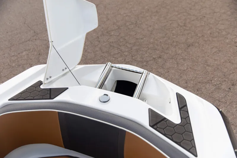 Slide: The Image of Scarab 255ID Wake 2022 - 16