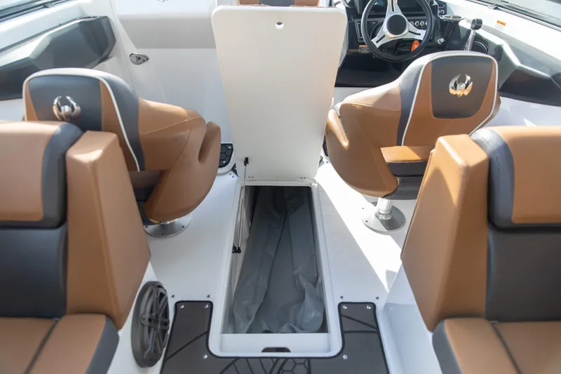 Slide: The Image of Scarab 255ID Wake 2022 - 18