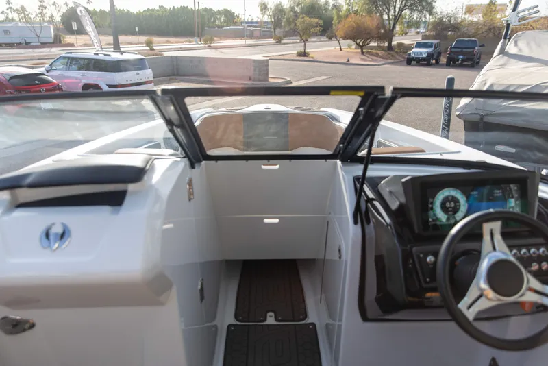 Slide: The Image of Scarab 255ID Wake 2022 - 20