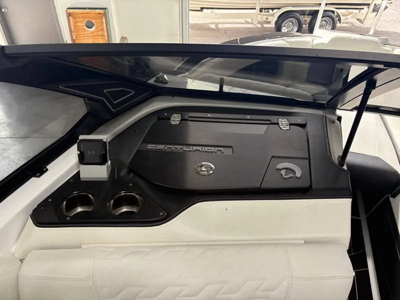 Slide: The Image of Centurion Ri230 2025 - 8