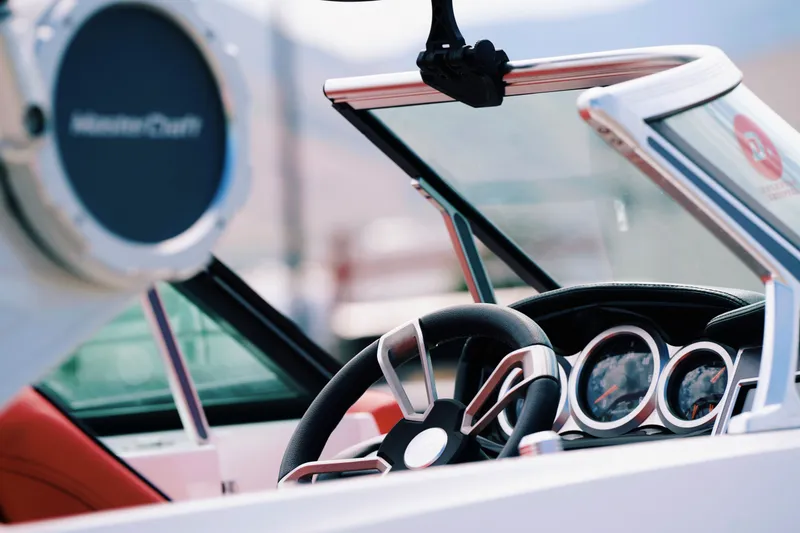 Slide: The Image of MasterCraft XT22 2021 - 11