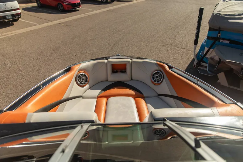 Slide: The Image of Centurion Enzo SV244 2014 - 11