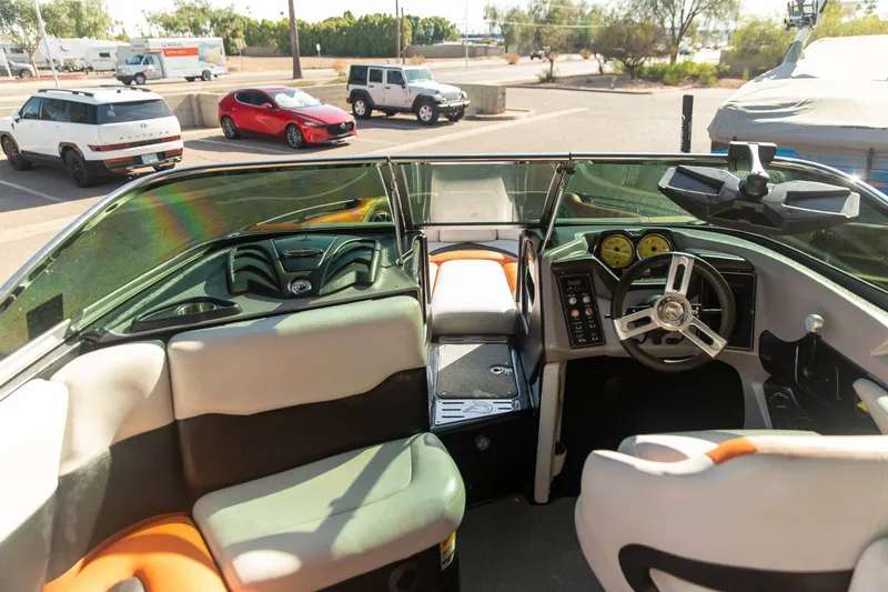 Slide: The Image of Centurion Enzo SV244 2014 - 8