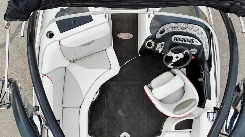 Slide: The Image of Tige V22 2006 - 13