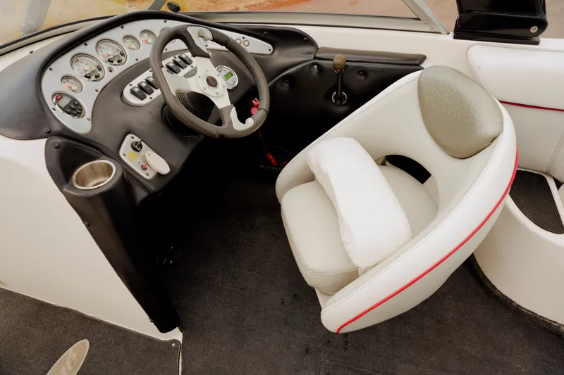 Slide: The Image of Tige V22 2006 - 20