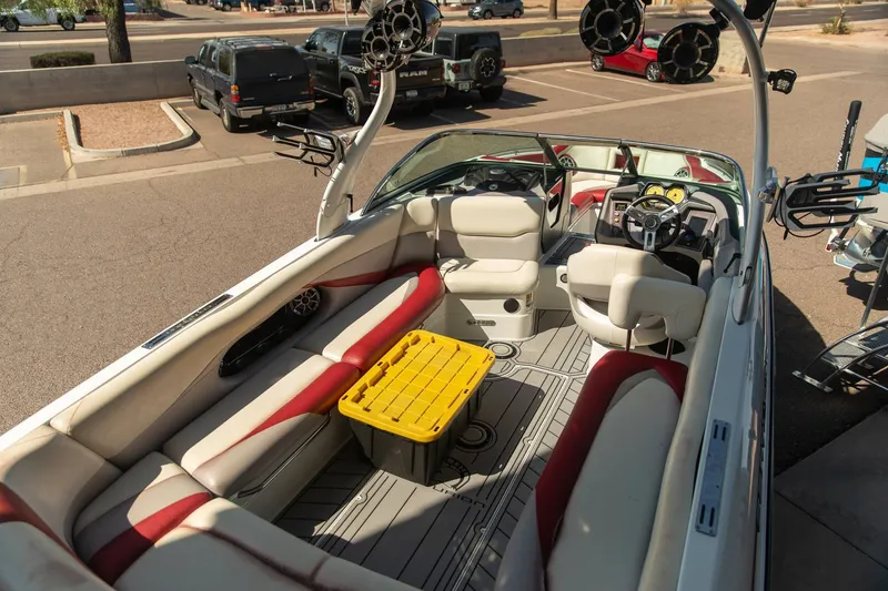 Slide: The Image of Centurion Enzo SV244 2014 - 6