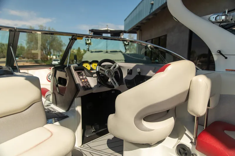 Slide: The Image of Centurion Enzo SV244 2014 - 7