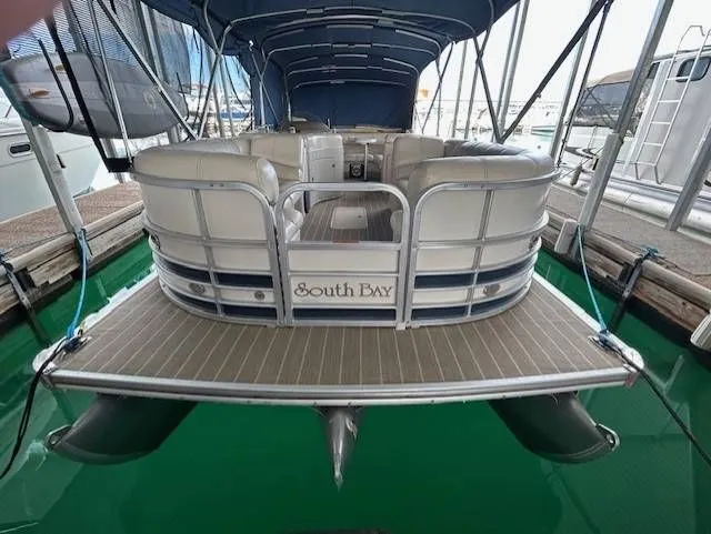 Slide: The Image of South Bay 925 CR TRITOON INBOARD 2007 - 6