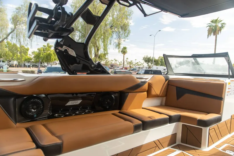 Slide: The Image of Supreme S240 2026 - 8