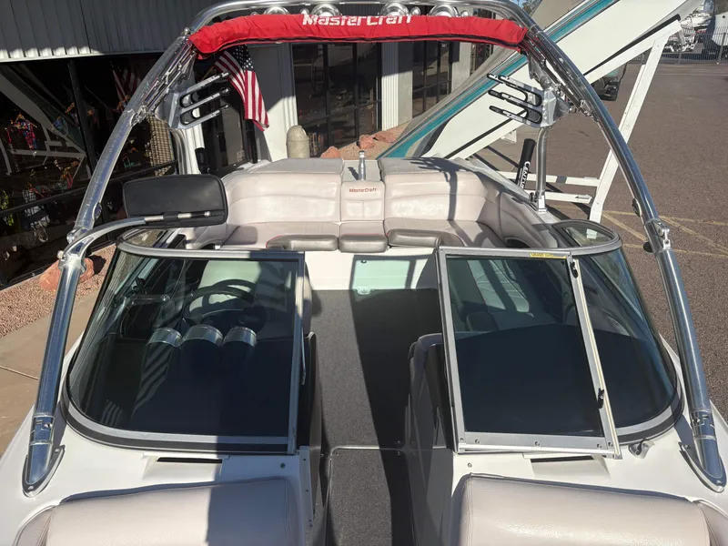 Slide: The Image of MasterCraft X30 2006 - 11