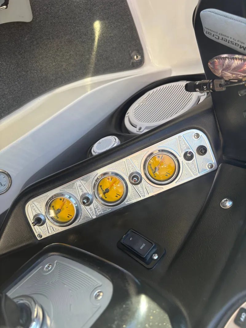 Slide: The Image of MasterCraft X30 2006 - 9