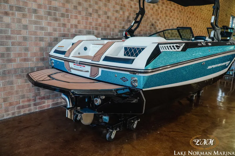 Slide: The Image of Nautique GS22 2018 - 7