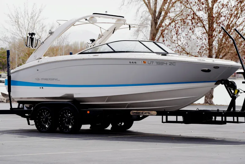 Slide: The Image of Regal LS6 Surf 2021 - 11