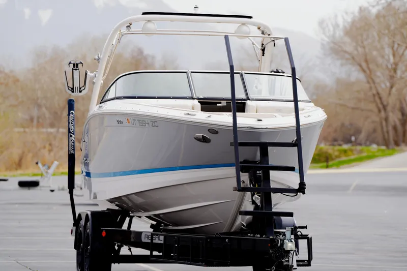 Slide: The Image of Regal LS6 Surf 2021 - 4