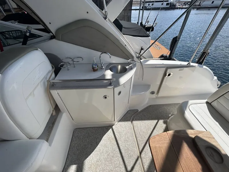 Slide: The Image of Sea Ray 290 Sundancer 2006 - 7