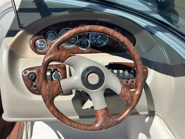 Slide: The Image of Crownline Boats 216gs 2004 - 6