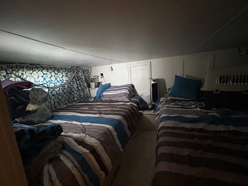 Slide: The Image of Holiday Mansion SC HOUSE BOAT 1982 - 9