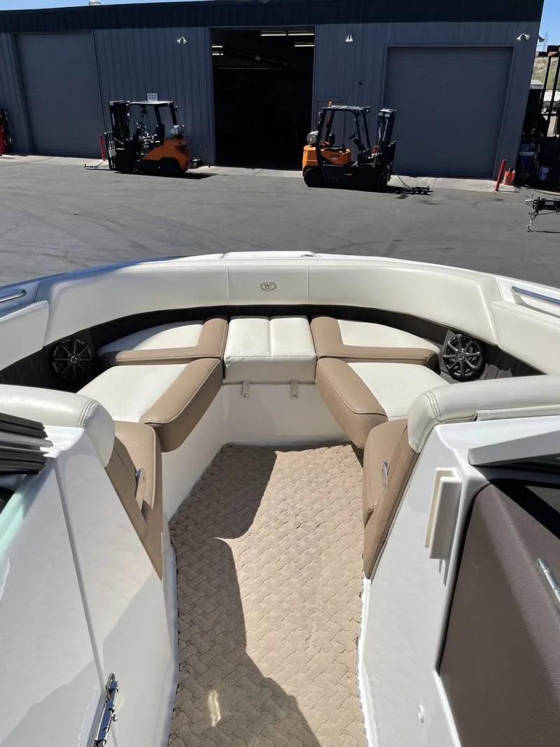 Slide: The Image of Cobalt 24SD 2014 - 3