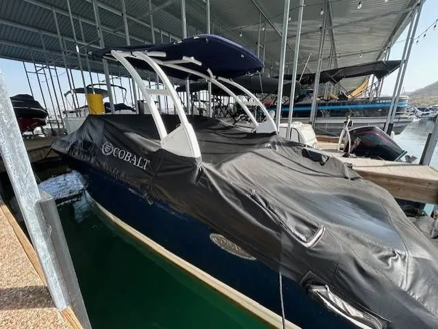 Slide: The Image of Cobalt 24SD 2014 - 6