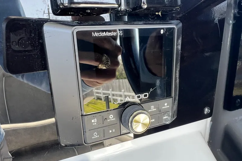 Slide: The Image of Close-up of JL Audio MediaMaster 55 on 2025 Sea Hunt BX 25 FS boat. - 20