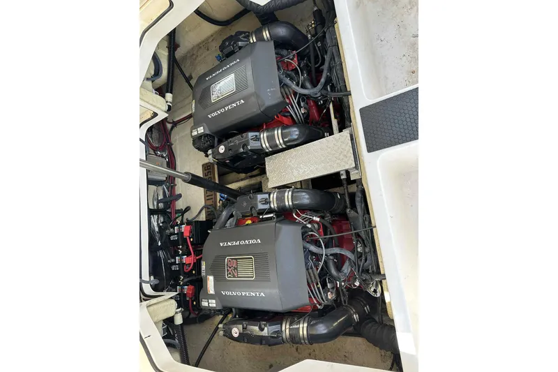 Slide: The Image of Engine compartment of 2005 Regal 3350 Sport Cruiser with Volvo Penta engines. - 21